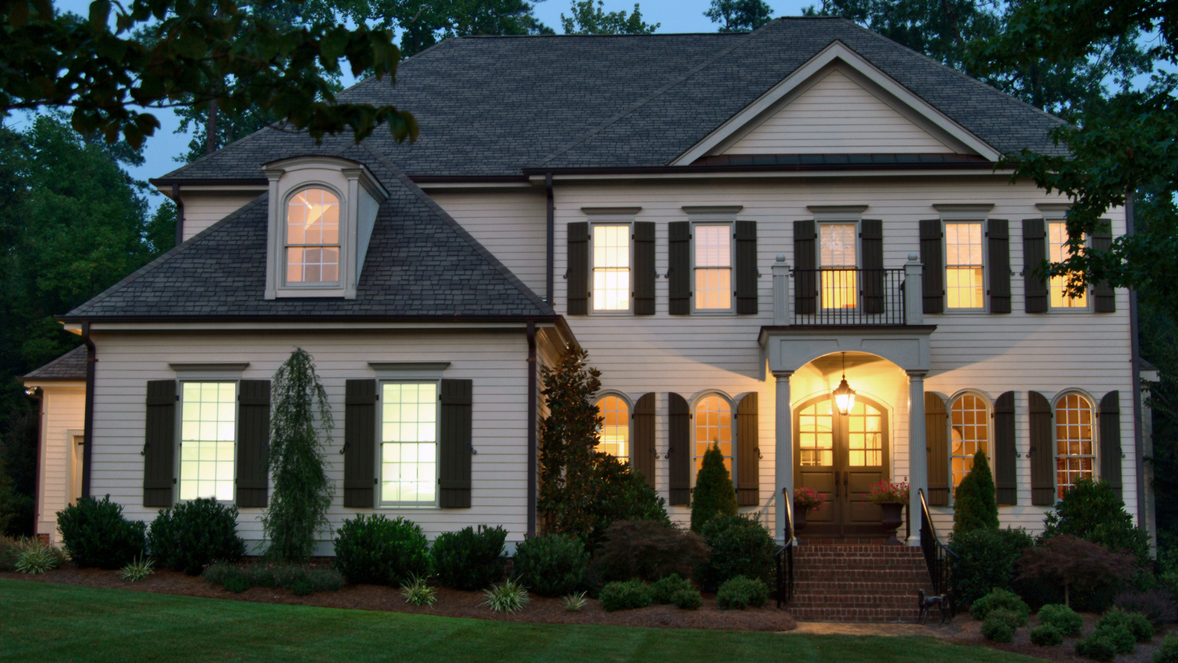 Home Security Everyday Smart Lighting
